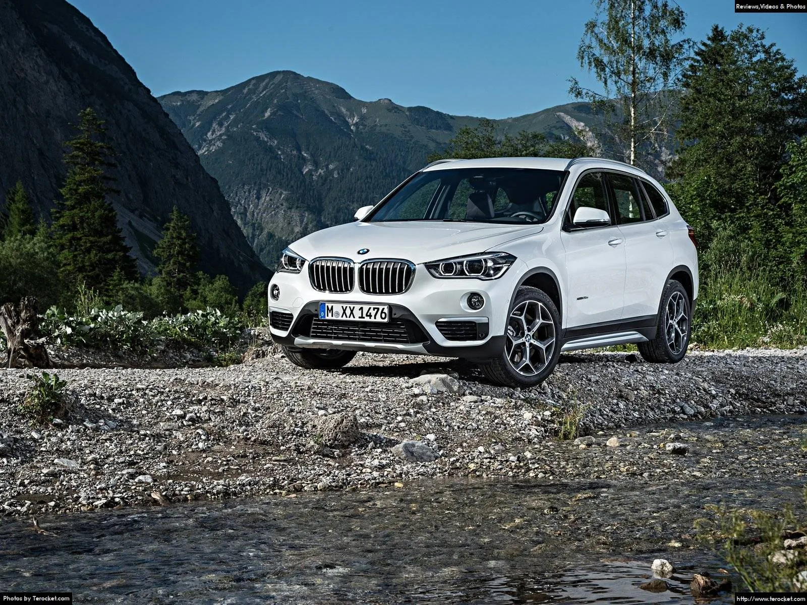 Hình ảnh xe ô tô BMW X1 2016 & nội ngoại thất