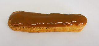 Eclair au café 