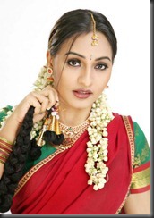 aashi thakur_closeup_pic1