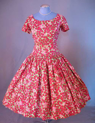 Fifties Fashion on Aurora S Creations  Mmmonday 1950s Fashion