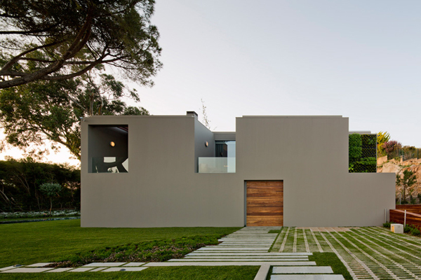 CASA MODERNA POR FV ARQUITECTOS