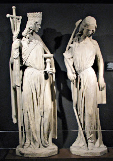 Image: Ecclesia_et_Synagoga replica of Ecclesia et Synagoga depiction at Strasbourg Cathedral