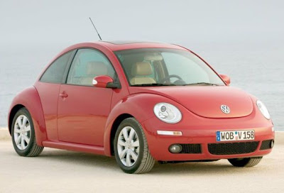 2012-Volkswagen-Beetle-Red
