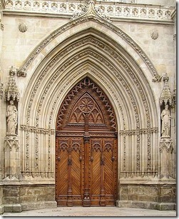 450px-Portal_of_the_Cathedral_of_Bilbao