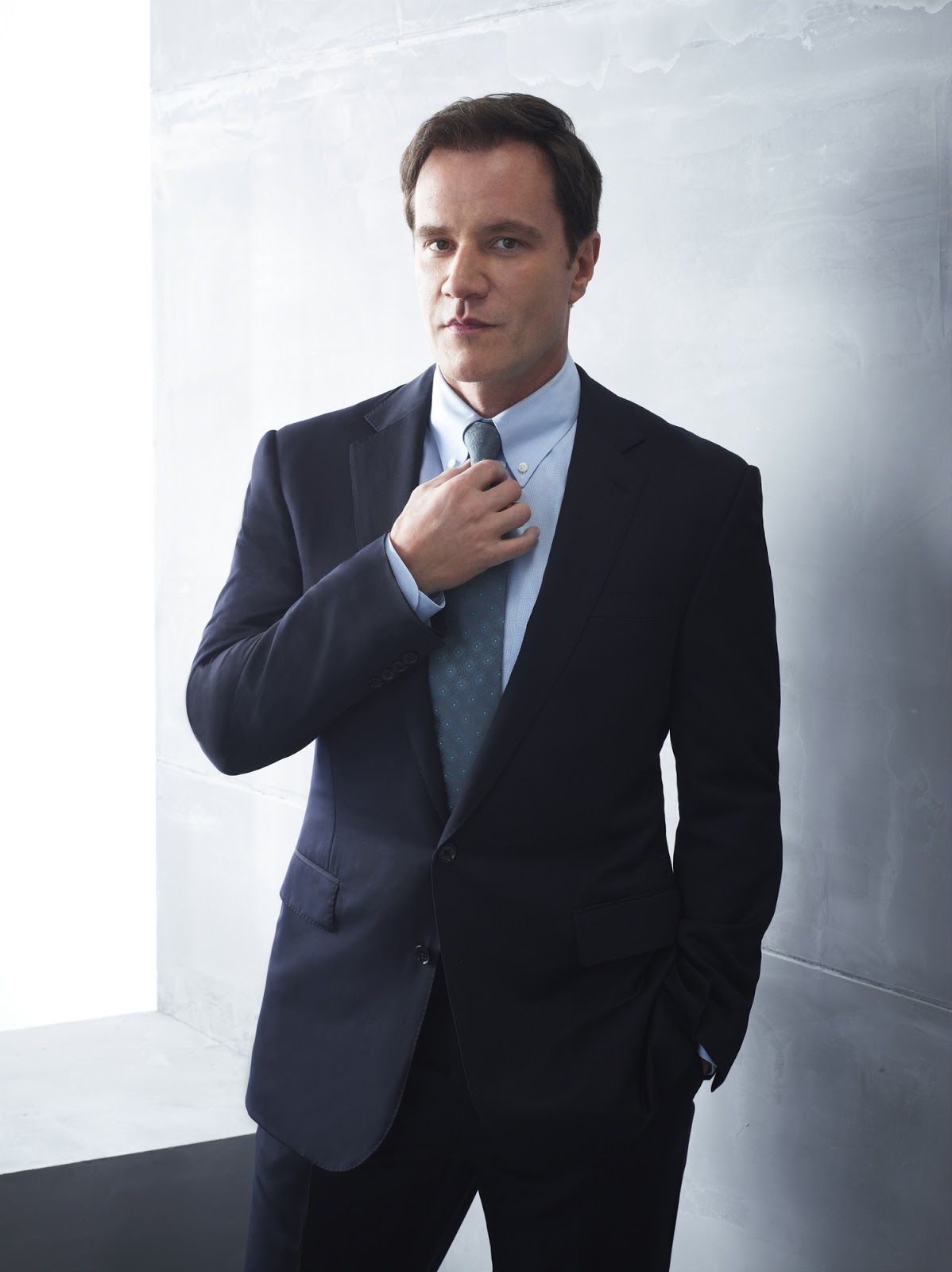 Tim DeKay Photos | Tv Series Posters and Cast