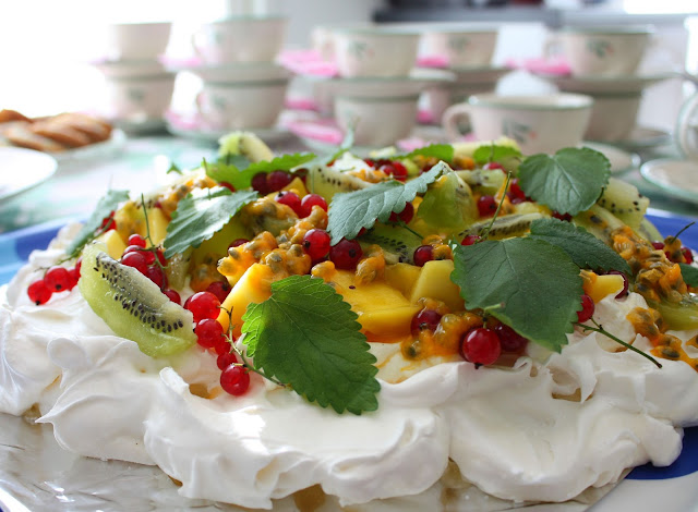 pavlova kakku marenkikakku leivonta mallaspulla marenki