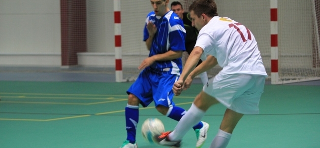 Teknik Dasar Permainan Futsal (Lengkap !)