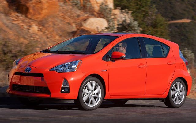 toyota prius c