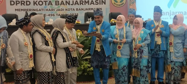 Gedung Dewan Diperbaiki, Sidang Paripurna Harjad ke 406 Kota Banjarmasin Digelar di Hotel