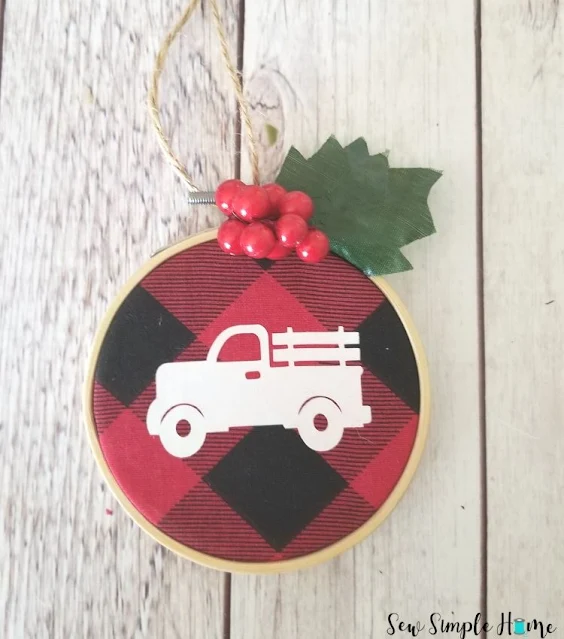 buffalo plaid ornaments