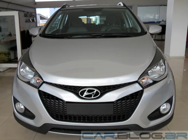 Hyundai HB20X 2013 Prata Metal