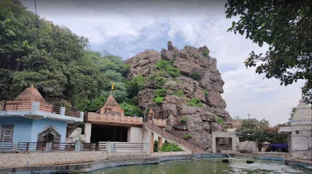 Baba Ghanshyam Das Jharna Mandir