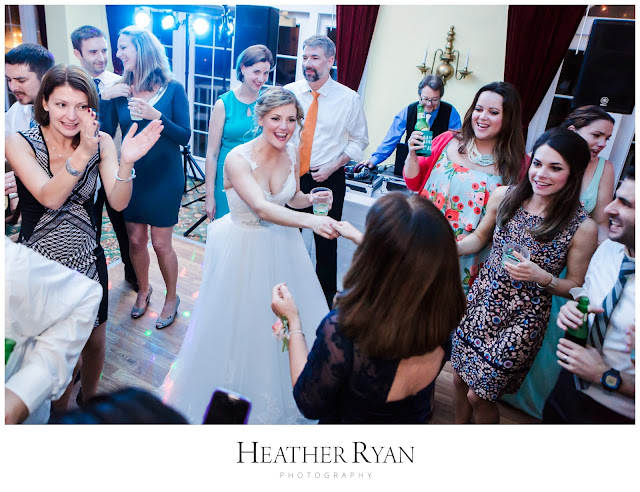 Ocean City MD Wedding | Photos by Heather Ryan Photography