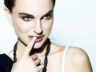 free unwatermarked wallpapers of Natalie Portman at Fullwalls.blogspot.com