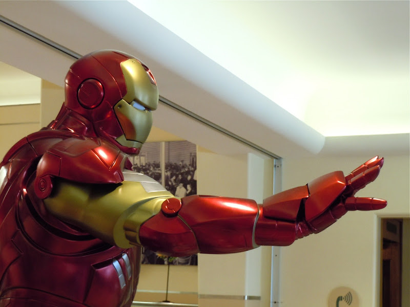 Iron Man 2 outstretched arm