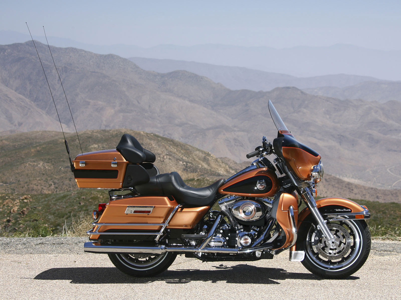 2008 Harley Davidson  FLHTCU Ultra Classic Electra  Glide 