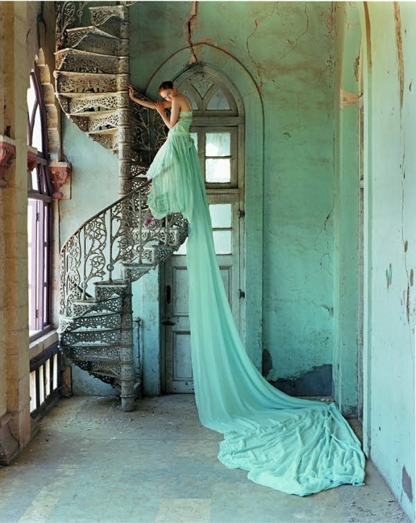 IMAGE CREDIT Tim Walker