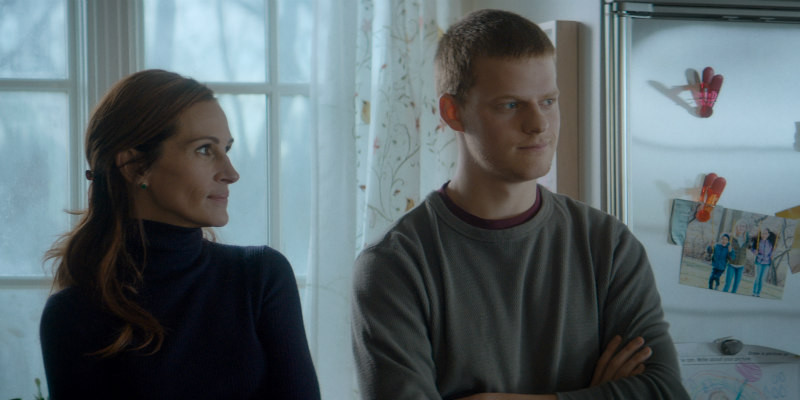 Julia Roberts & Lucas Hedges BEN IS BACK