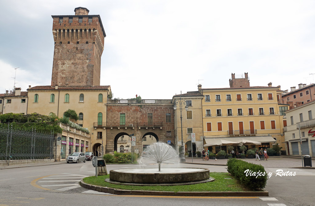 Torrione di Porta Castello, Vicenza