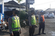 Gatur Depan Pos Pam Personil Cegah Kemacetan