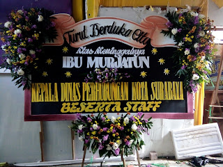 papan bunga deepest condolences