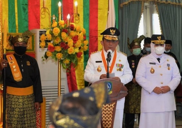 Jalani Prosesi Tepuk Tepung Tawar, Berikut Harapan Gubernur dan Wagub Kepri