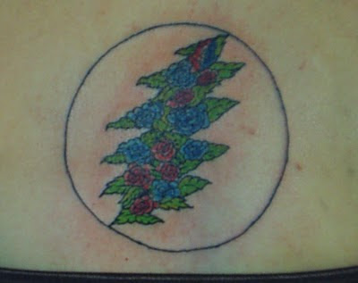 Tattoo Ambigram Generator on Grateful Dead Tattoos  Gd Tattoo  67 Lightning Bolt In Leaf And