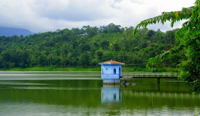 Pesona wadung gunung rowo pati