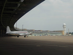 tour guiado pelo Tempelhof: o aeroporto que virou parque em Berlim