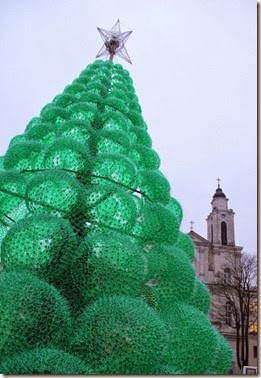Pohon Natal Dari Botol Sprite : Lain dari yang Lain, Sontek 6 Ide Alternatif Membuat Pohon ...
