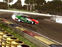 V8 Supercars: Race Driver  hilesi, oyunu, şifresi