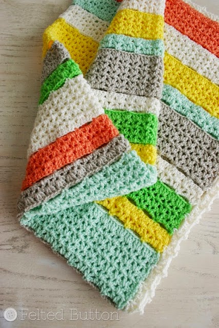 http://www.feltedbutton.com/2013/11/a-free-crochet-blanket-pattern-for-you.html