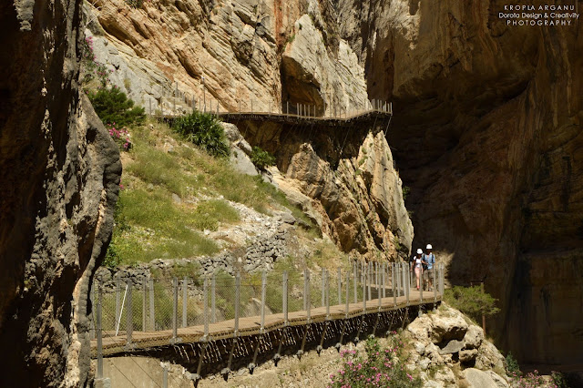 El Caminito del Rey, czyli Szlak Króla. Z prawej skała z lewej przepaść!