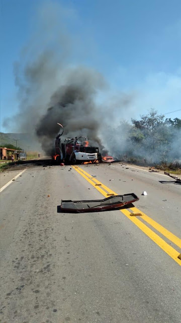 BANDO EXPLODE CARRO-FORTE EM PEQUET CARNEIRO/CE  