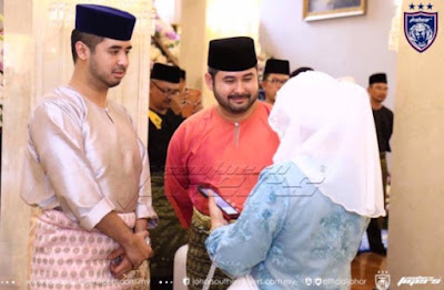 Majlis Pernikahan Tunku Tun Aminah Dan Dennis Muhammad Abdullah