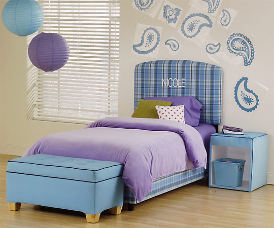 Modern kids bedroom for