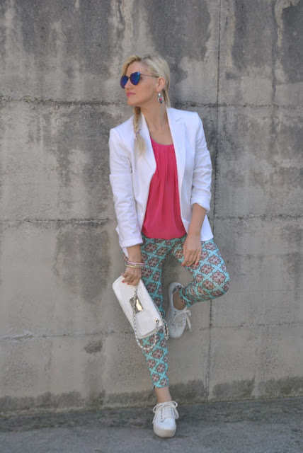 outfit sneakers bianche berska come abbinare le sneakers bianche abbinamenti sneakers bianche how to wear white sneakers how to combine white sneakers sneakers bianche berska con plateau outfit sporty chic outfit outfit maggio 2016 may outfit spring casual outfit mariafelicia magno fashion blogger color block by felym fashion blogger italiane fashion blog italiani fashion blogger milano blogger italiane blogger italiane di moda blog di moda italiani ragazze bionde blonde hair blondie blonde girl fashion bloggers italy italian fashion bloggers influencer italiane italian influencer