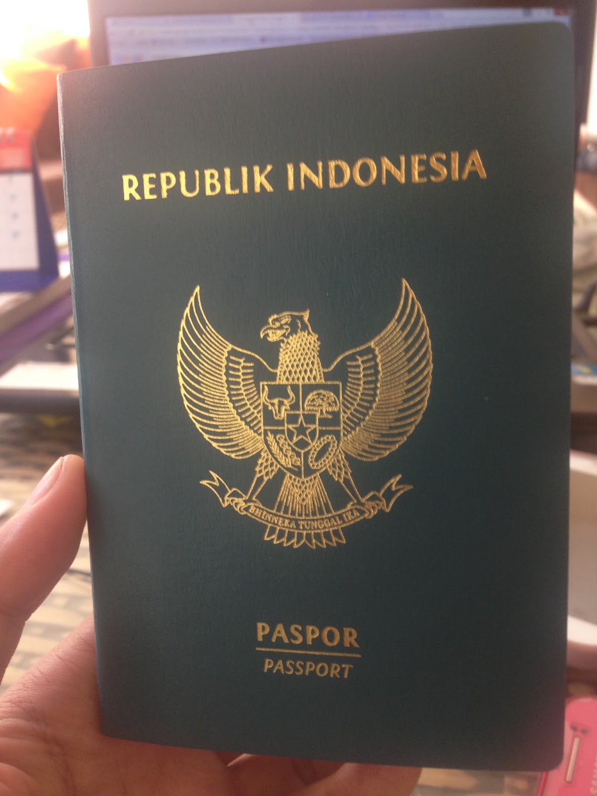 Tentu syarat utama buat visa adalah ada paspor ya. Dokumen penting 