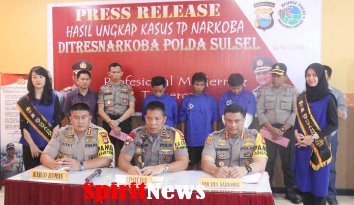 Kapolda Sulsel Personel Berhasil Gagalkan Peredaran 2 Kilo Gram Sabu Jelang Pemilu 2019