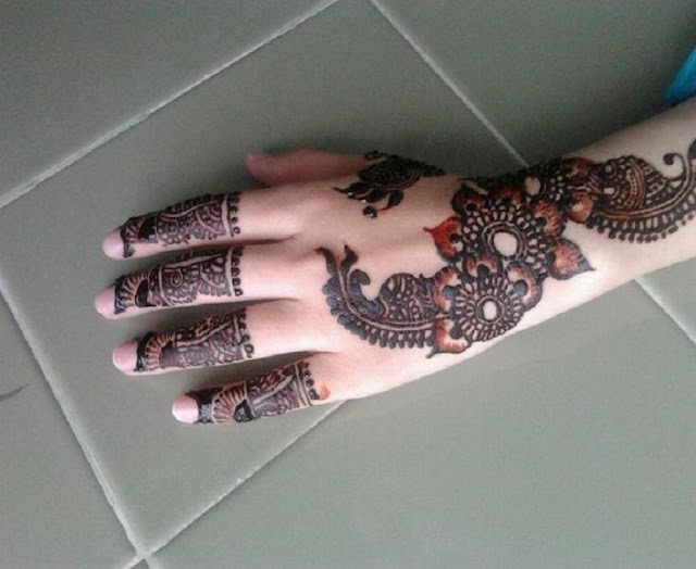 Special Eid 2015 Mehndi Designs Wallpapers Free Download