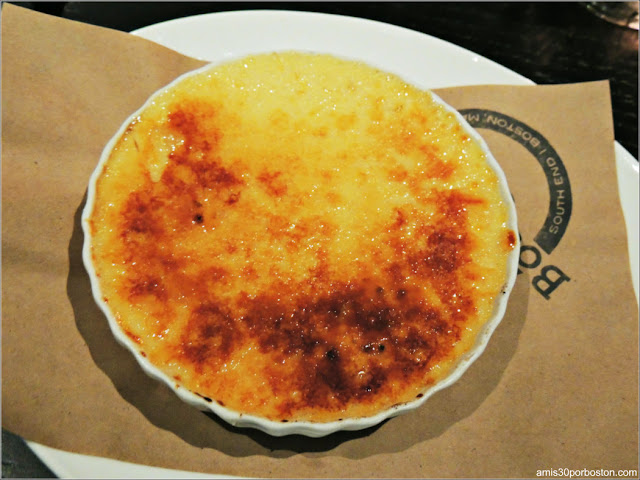 Dine Out Menú Boston Chops: Classic Vanilla Bean Creme Brulee