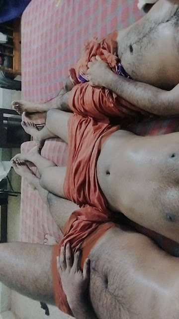 Sharing Bed with Friends - Sleeping Naked