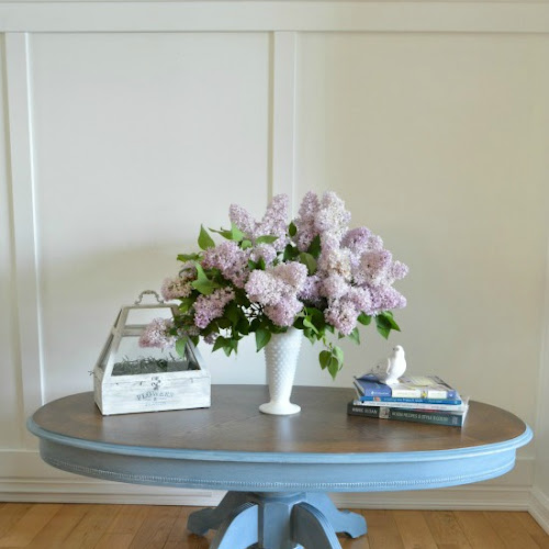Summer Blueberries: An Oval Pedestal Coffee Table Makeover 