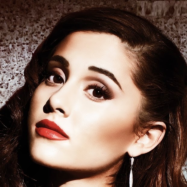 Ariana Grande HD Wallpapers Free Download