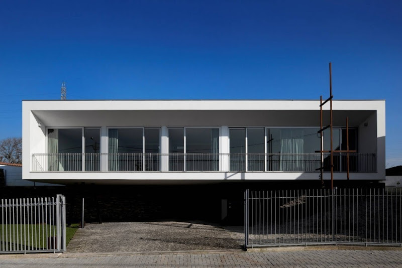 Casa en Sobral - Nelson Resende Arquitecto