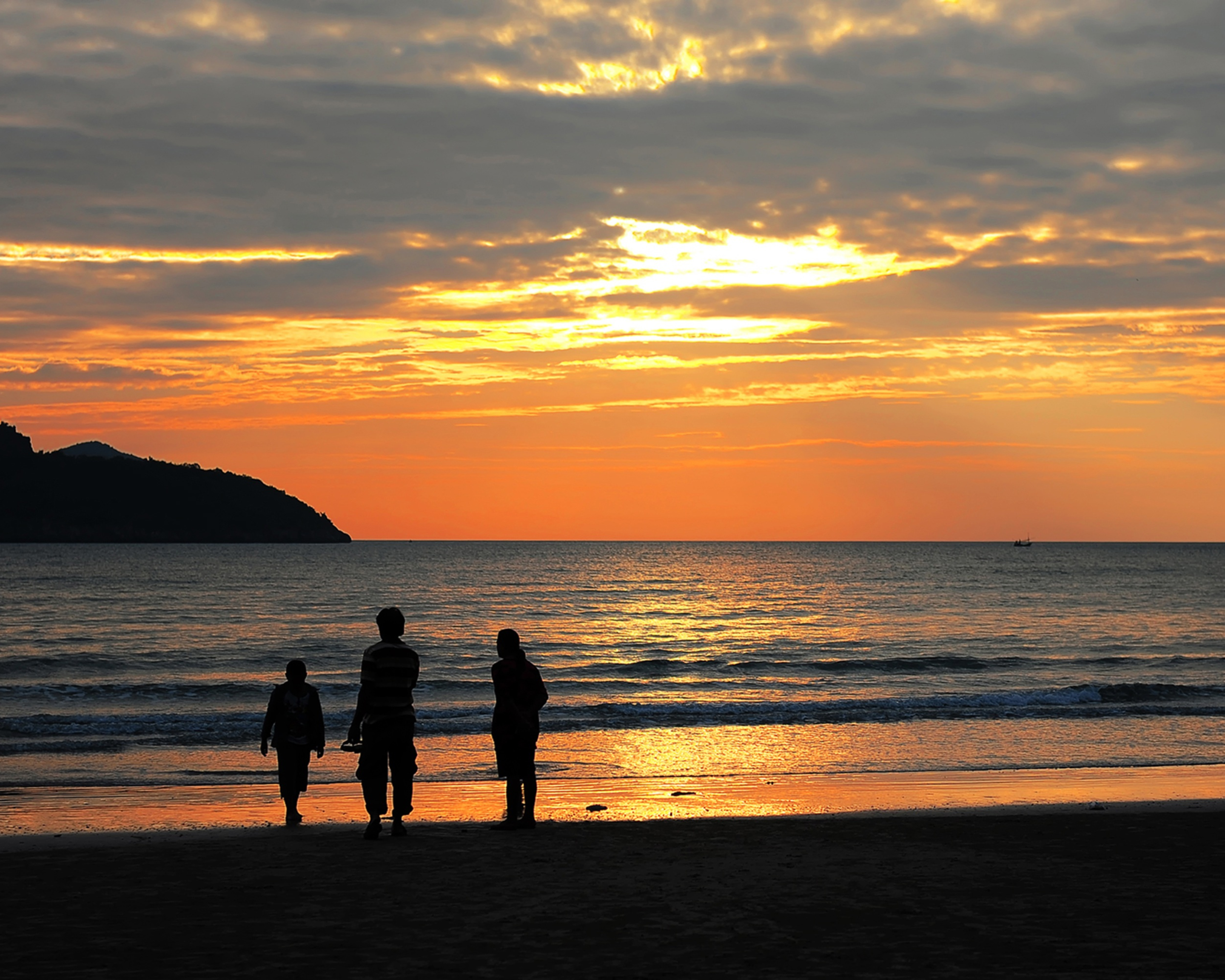 Mau Liburan ke Pantai? Intip Rekomendasi Pantai di Sumatera Barat Berikut Ini wisata sumatera utara wisata alam sumatera barat wisata padang wisata sumatera selatan tempat wisata di sumbar yang lagi hits wisata pariaman tempat wisata di bukittinggi tempat wisata banten