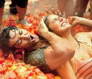 Hot Katrina Kaif in Zindagi Na Milegi Dobara Movie Pictures