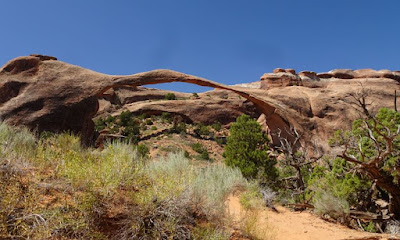 Landscape Arch, Jardín del Diablo o Devils Garden, Parque Nacional de Arches, Moab.