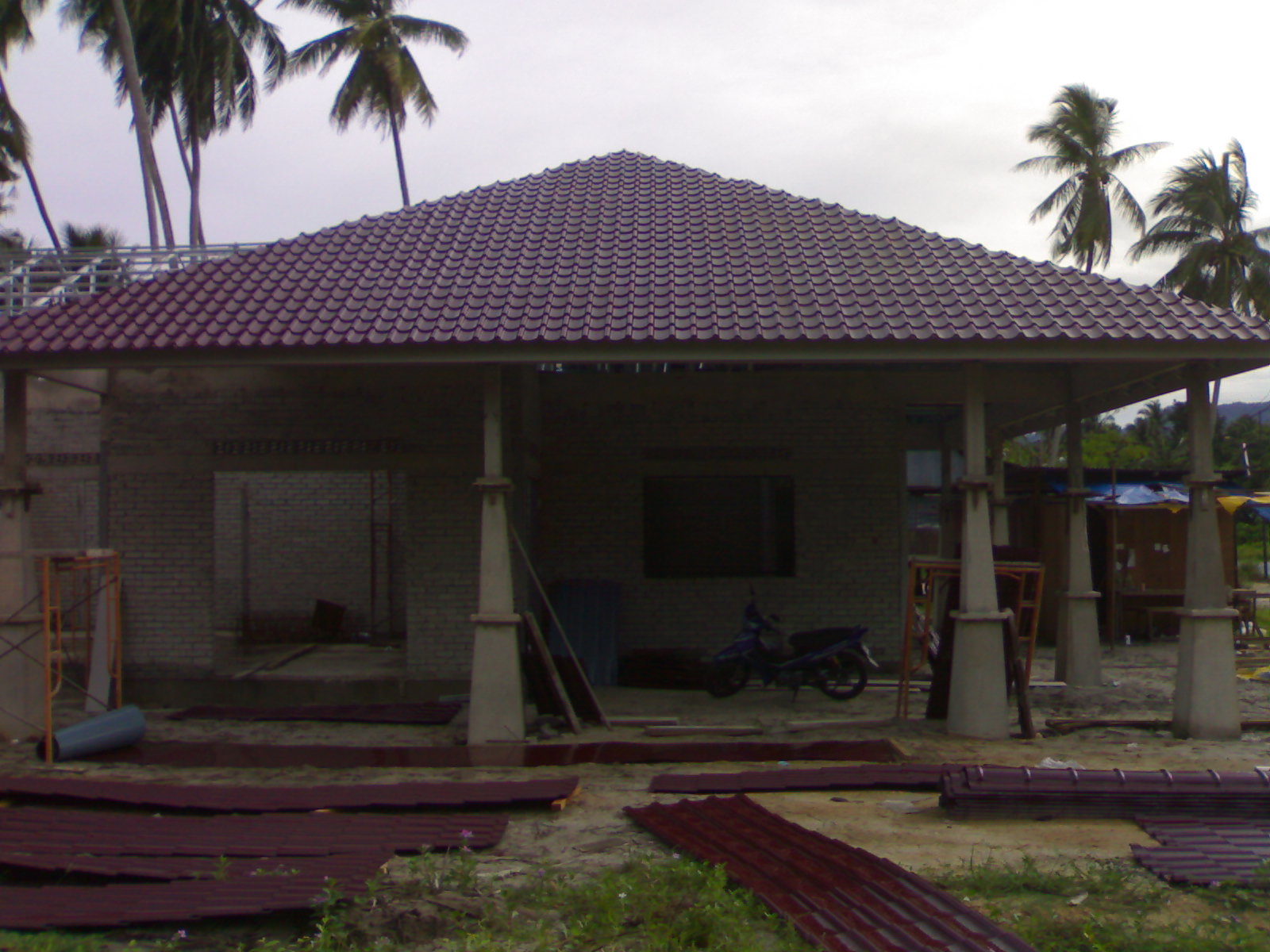 Bina rumah sendiri Atas Tanah Sendiri