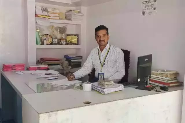 52 Balram LIC Agent from Sehore District of Madhya Pradesh